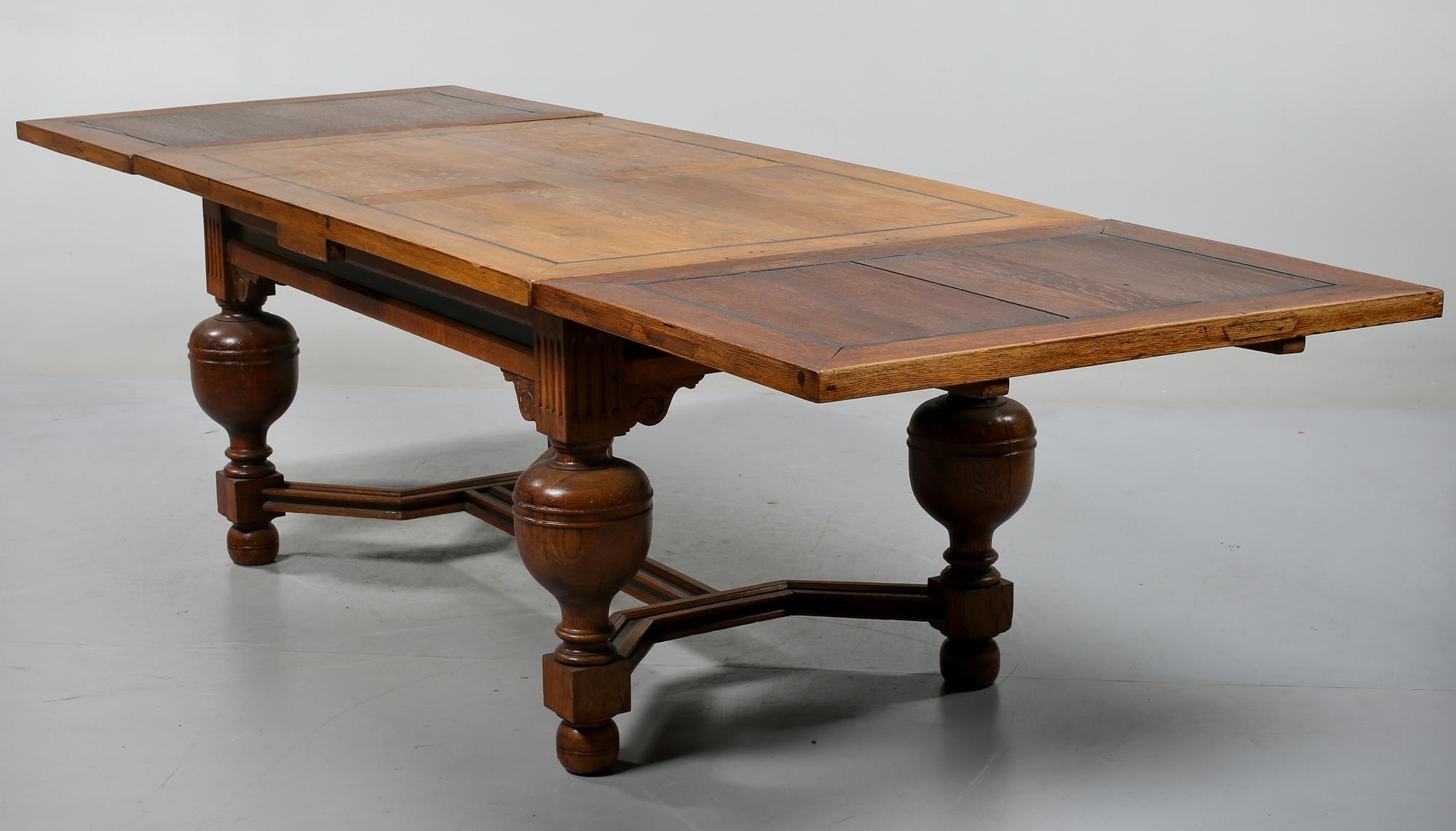 MATBORD, barockstil, 1900-talets första hälft.