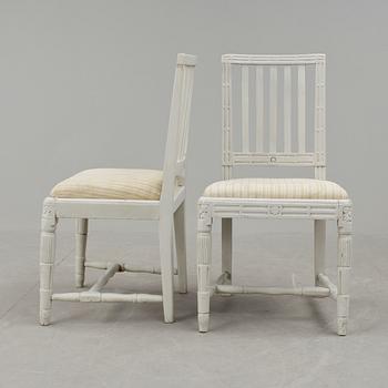 STOLAR, ett par, gustavianska, 17/1800-tal.