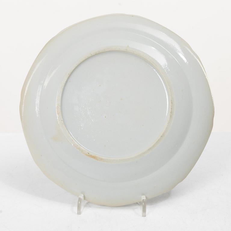 Service pieces, 12 pieces, company porcelain. Qing dynasty, circa 1800.