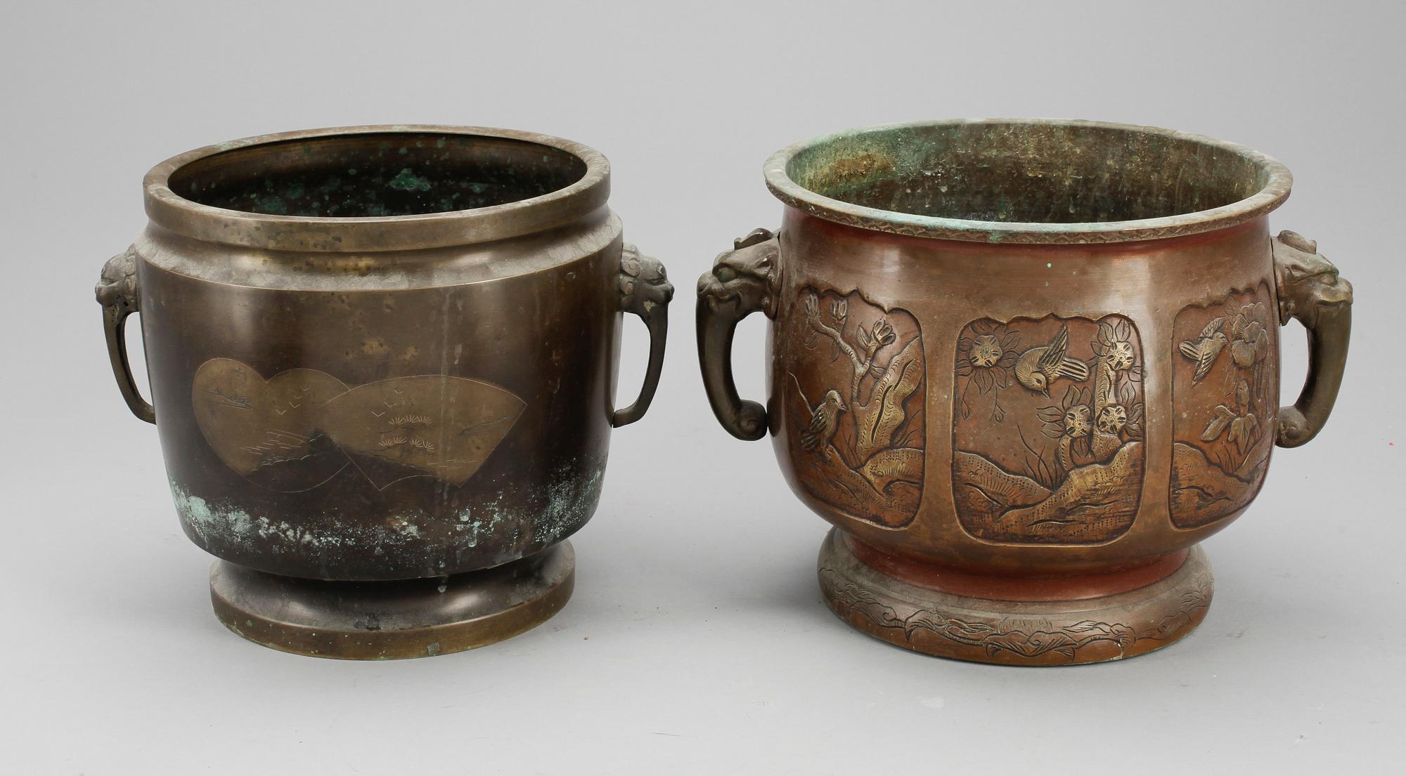 YTTERFODER, 2 st, brons Kina, 1900-tal.