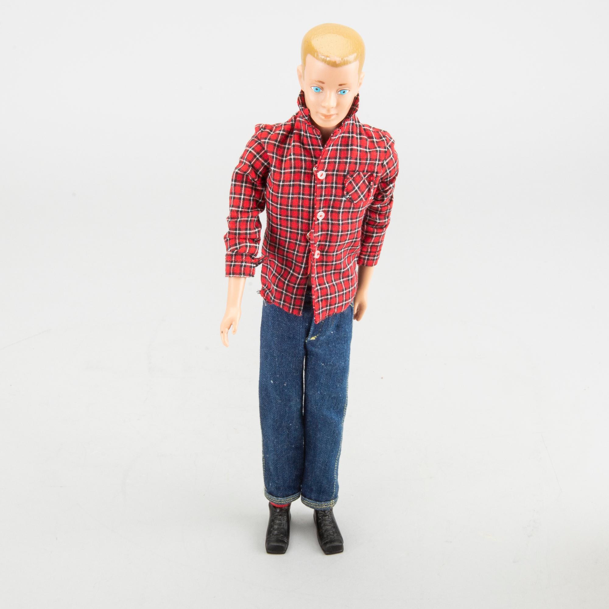 BARBIEDOCKOR, 5 st, Mattel, kläder och kartonger medföljer. 1960-tal.