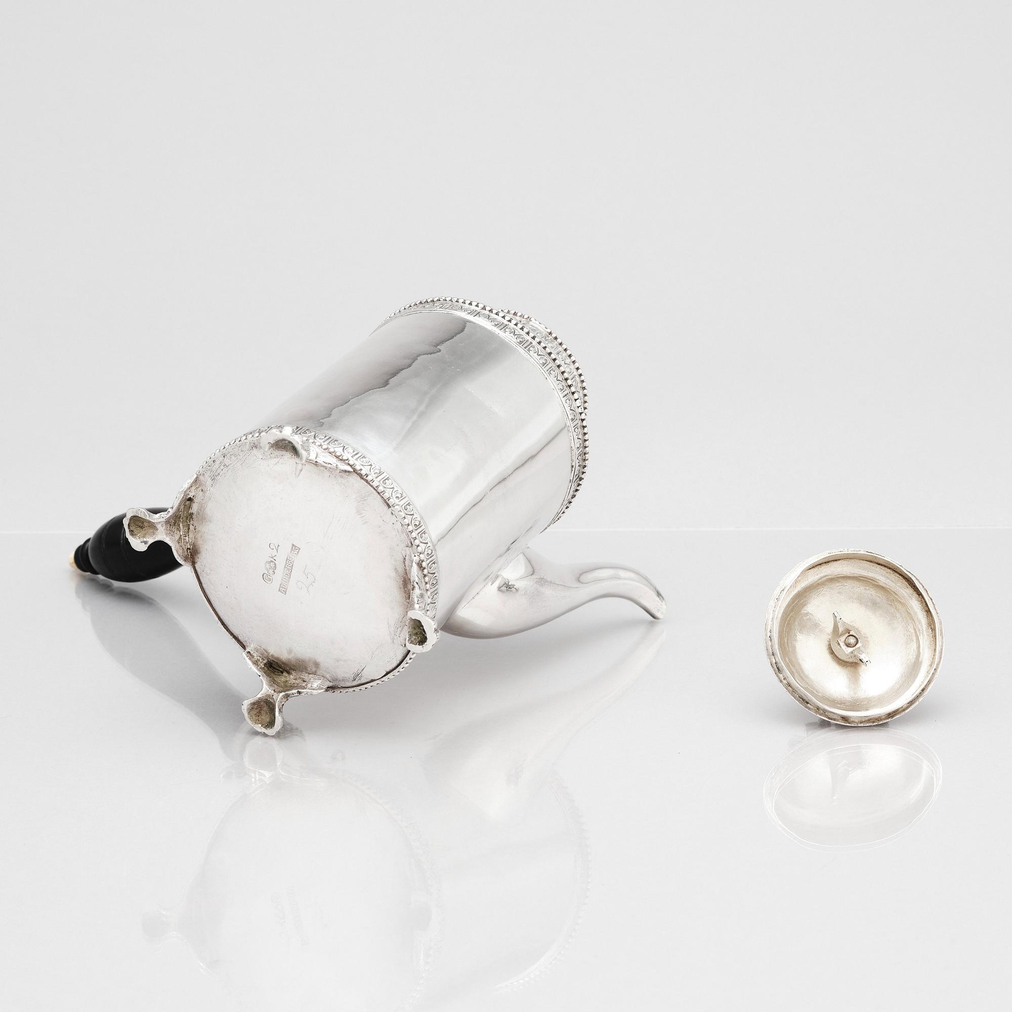 Anders Dunderberg, kaffekanna, silver, Gävle 1792. Gustaviansk.