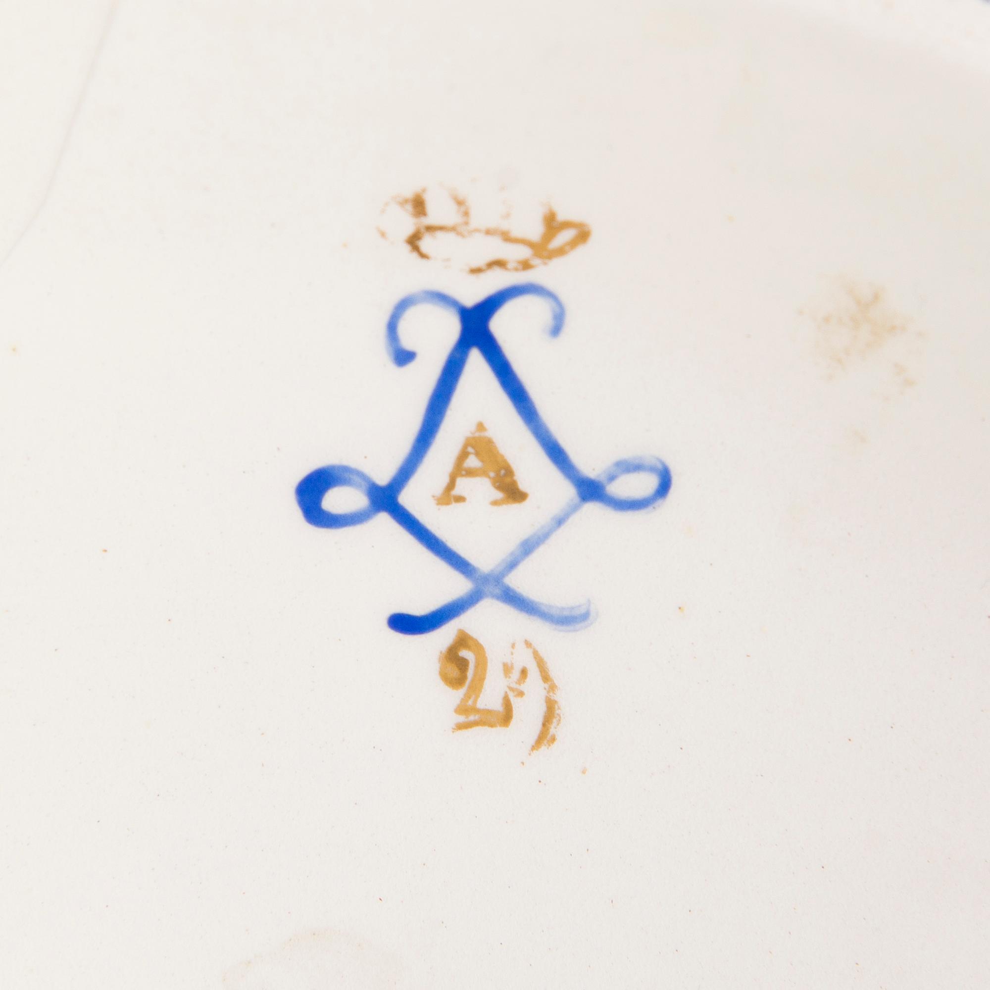 A FRENCH SÈVRES STYLE URN, porcelain and gilt bronze, latter half of the 19th century.