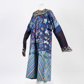 An embroidered Chinese silk robe,  20th Century.