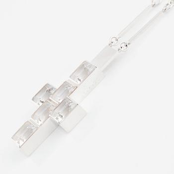 Wiwen Nilsson, a silver necklace set with faceted rock crystal, Lund 1973.