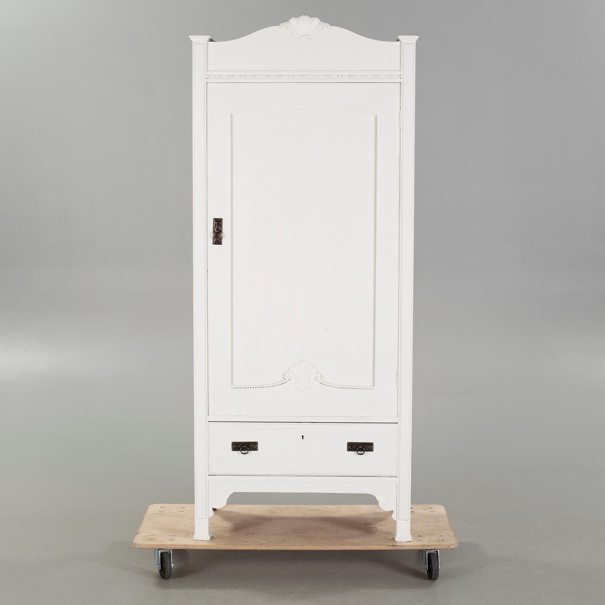 A wardrobe, first half of the 20th century.