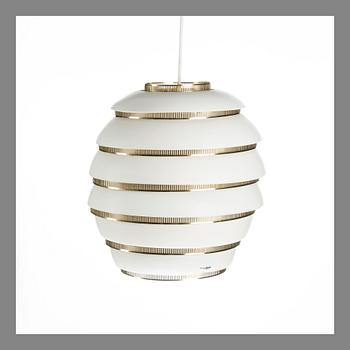 ALVAR AALTO, CEILING LAMP. Beehive A332. Manufactured by Valaistustyö. Designed in 1953.