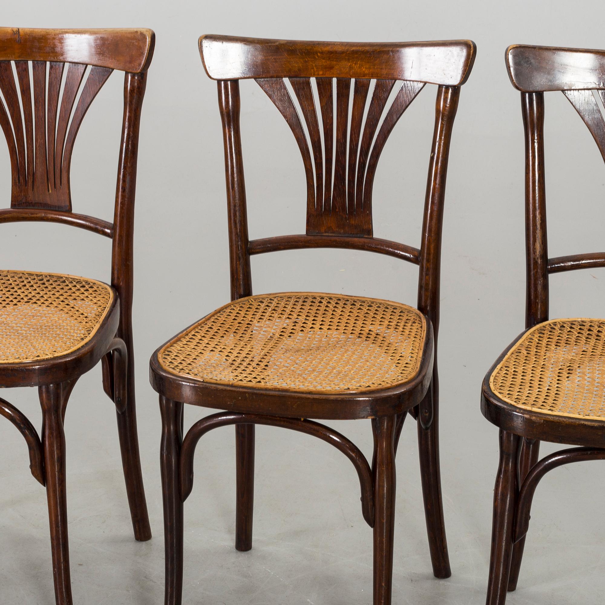 A SET OF FOUR BENTWOOD  CHAIRS J&J KOHN AUSTRIA.