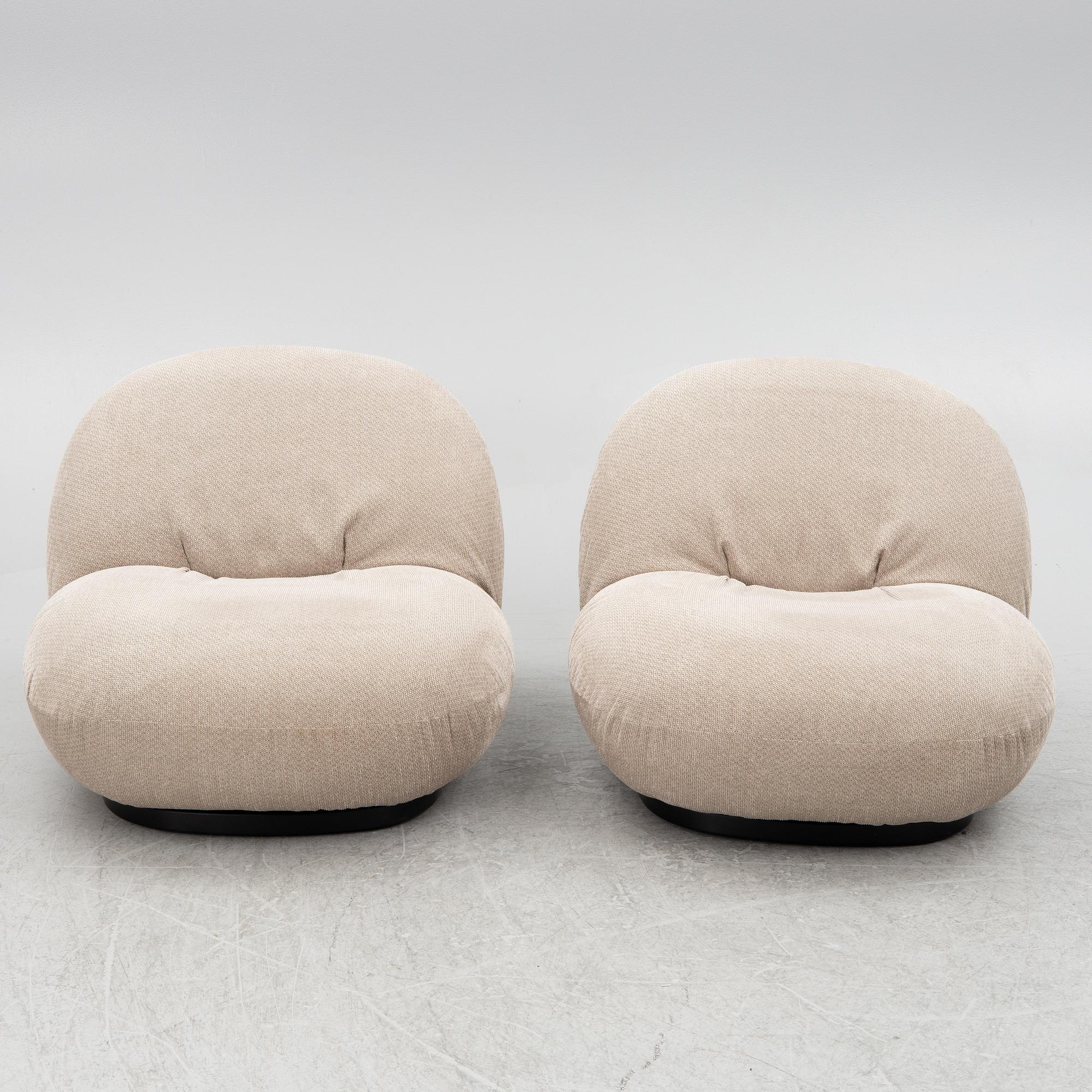 Pierre Paulin, fåtöljer, ett par, "Pacha", Gubi, samtida.