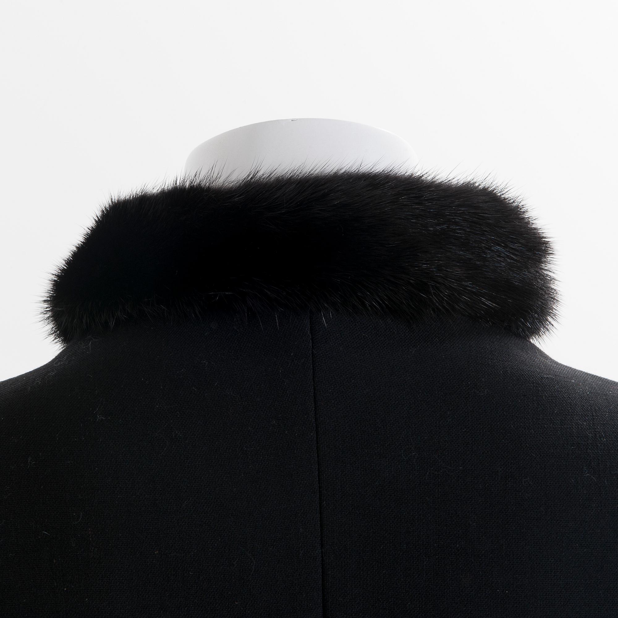 JACKA, Prada. Storlek 40.