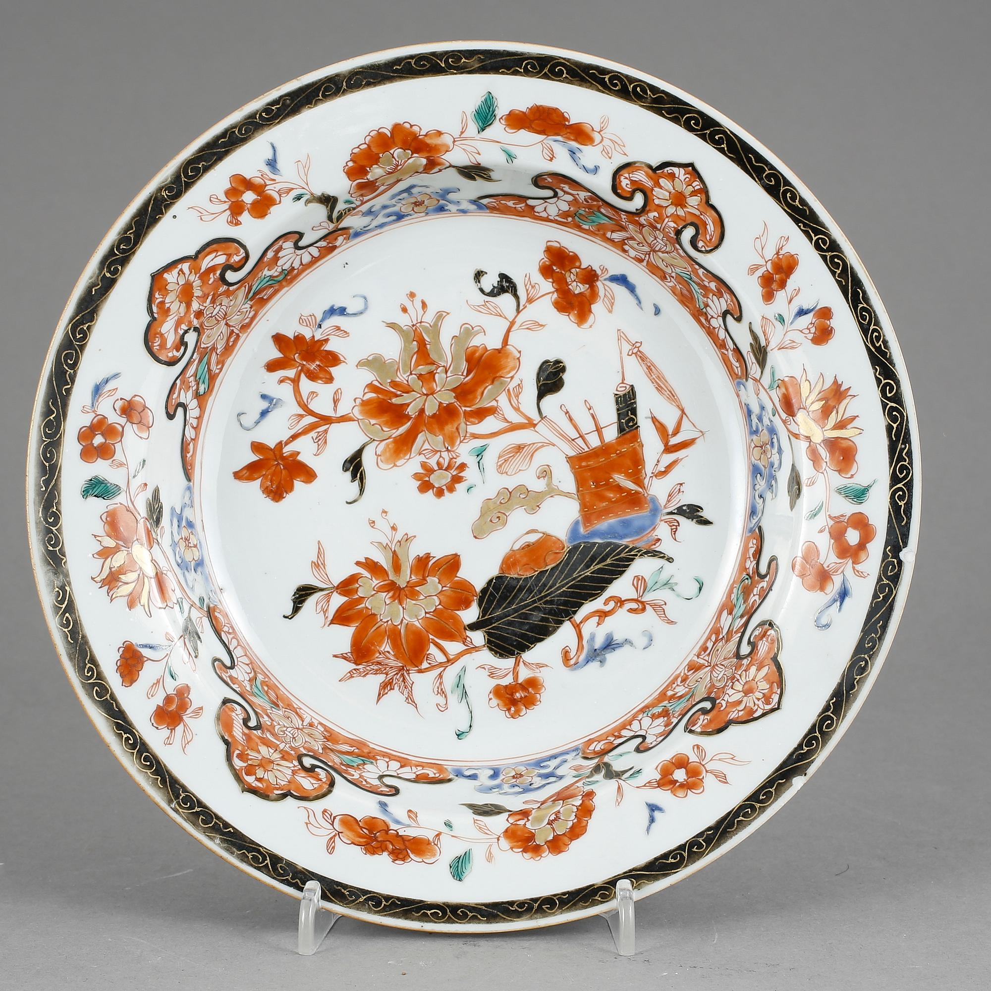 TALLRIKAR 4 st, porslin. Qianlong Kina (1736-1795).
