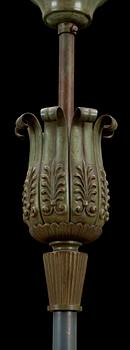 TAKLAMPA, Art Deco, 1900-talets första hälft. H 64.