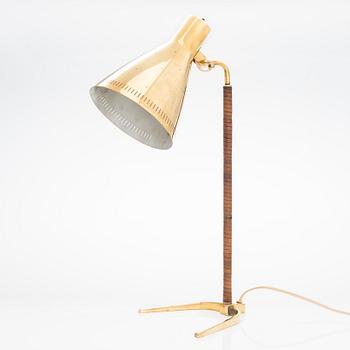 Paavo Tynell, a mid-20th-century '9224' table lamp for Taito, Finland.