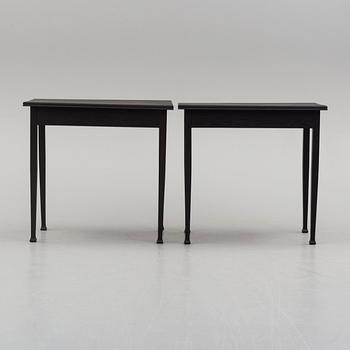 A pair of early 20th century tables.