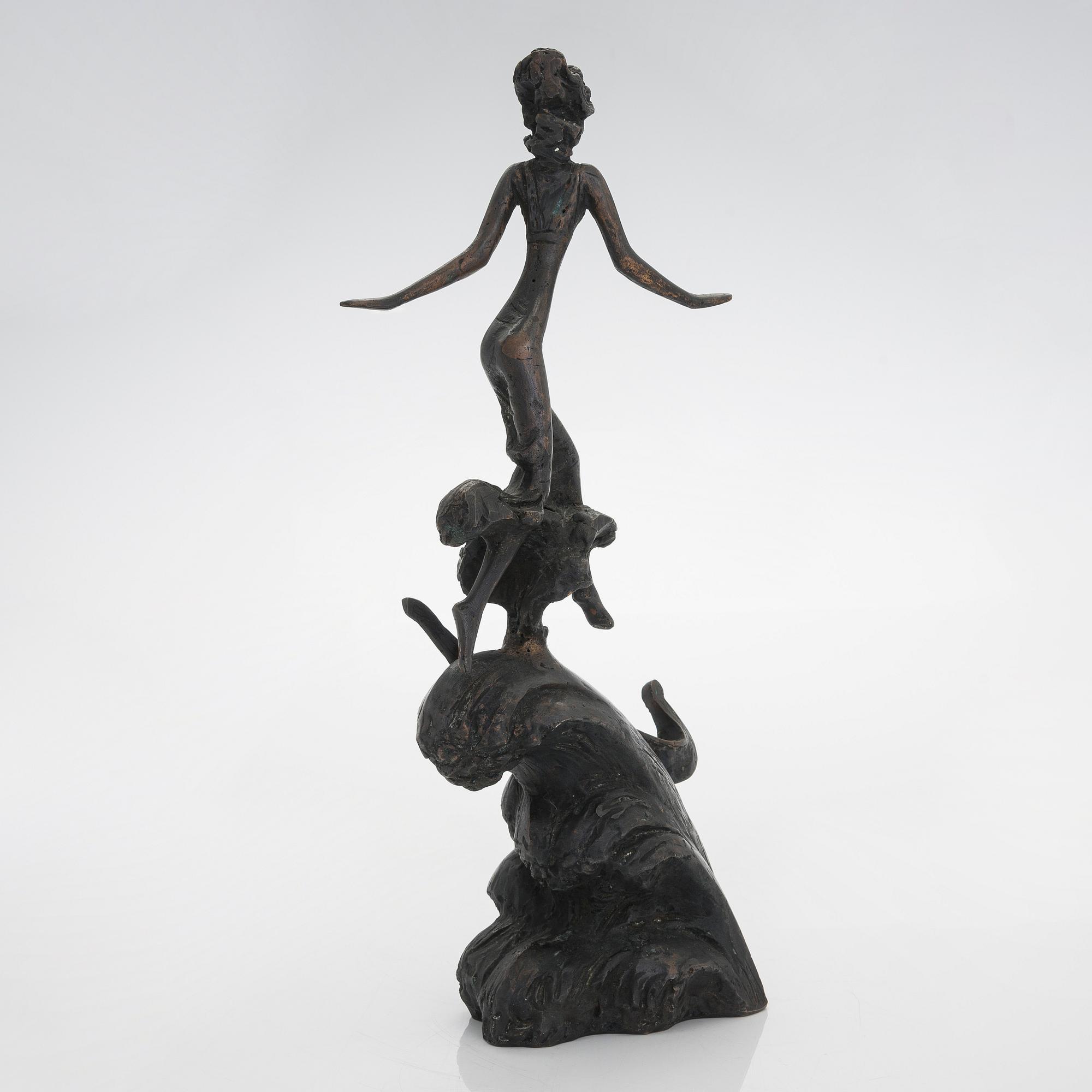 Ellen Kolk, Kvinnofigur.