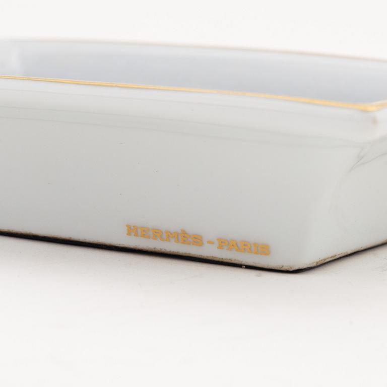 Hermès, askfat, porslin.