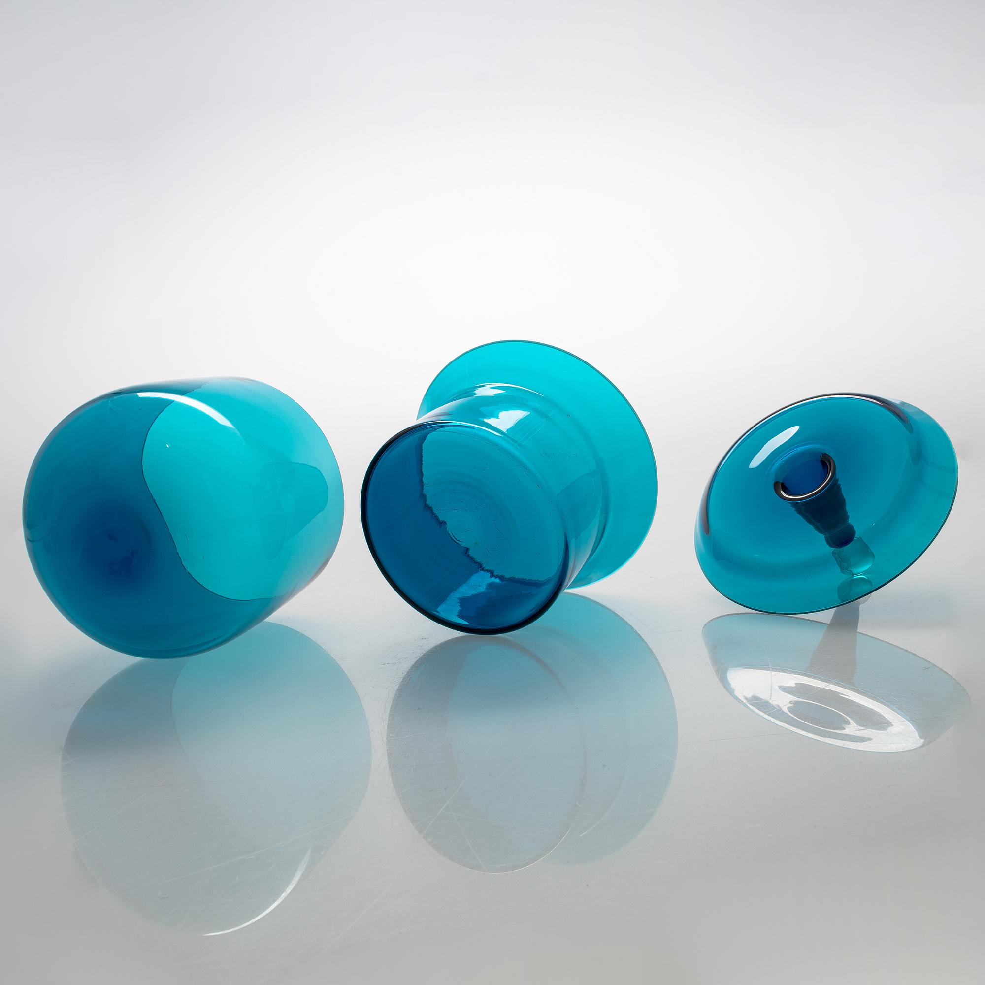 Nanny Still, a 26-piece 'Harlequin' glassware for Riihimäen Lasi Oy.