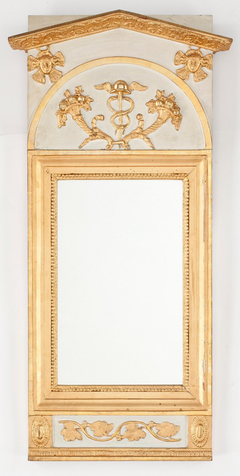 SPEGEL, sengustaviansk. 1800-talets första hälft.