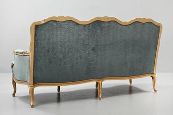 SOFFA samt FÅTÖLJ, rokokostil, 1900-talets andra hälft.