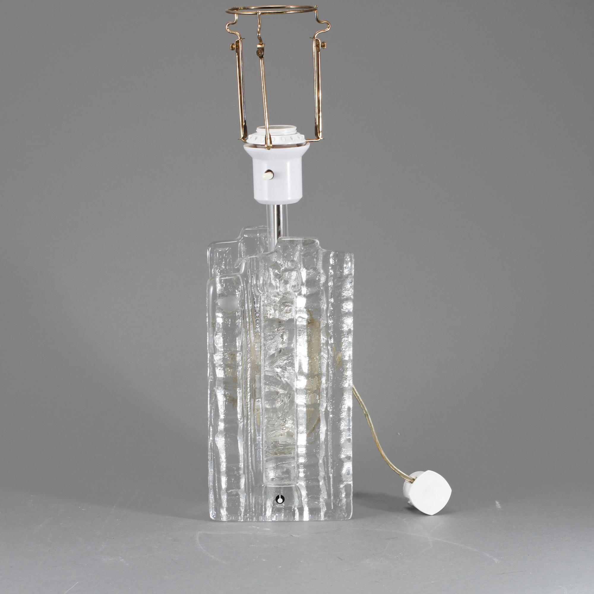 BORDSLAMPA, Pukeberg, 1900-talets andra hälft.