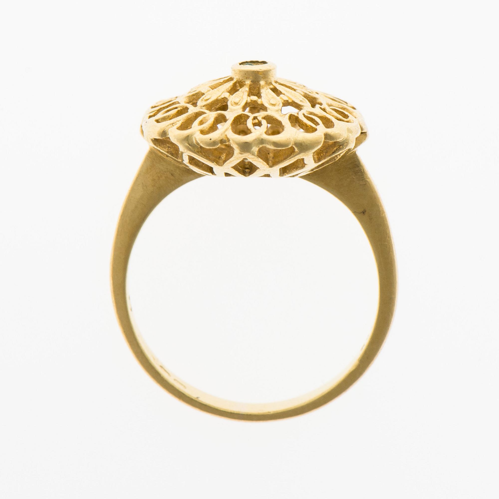 RING, 18K guld, smaragd. Finska importstämplar 1970.