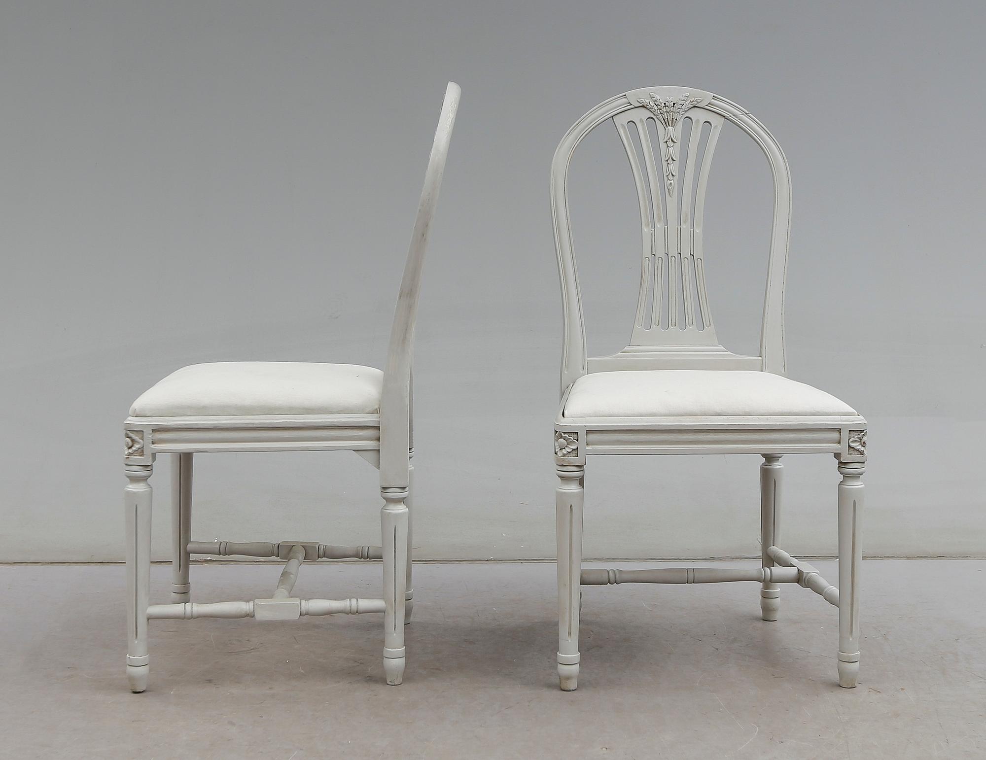 STOLAR, 12 st, gustaviansk stil, 1900-talets andra hälft.