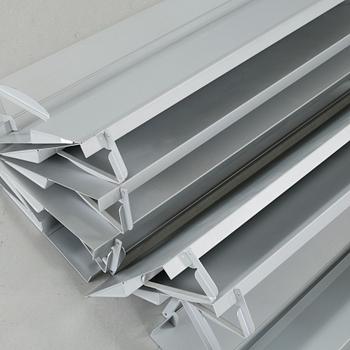 ENZO MARI, bokhylla, "Ulm", Zanotta, omkrinig år 2000.