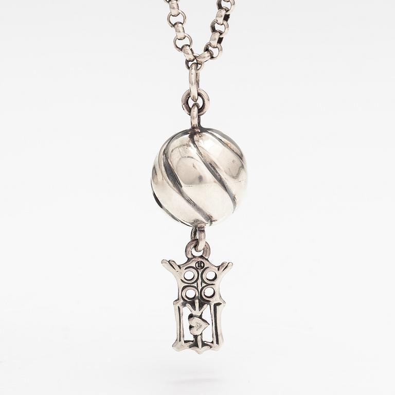 HALSBAND, sterling silver, Kalevala koru, Helsingfors 1993.