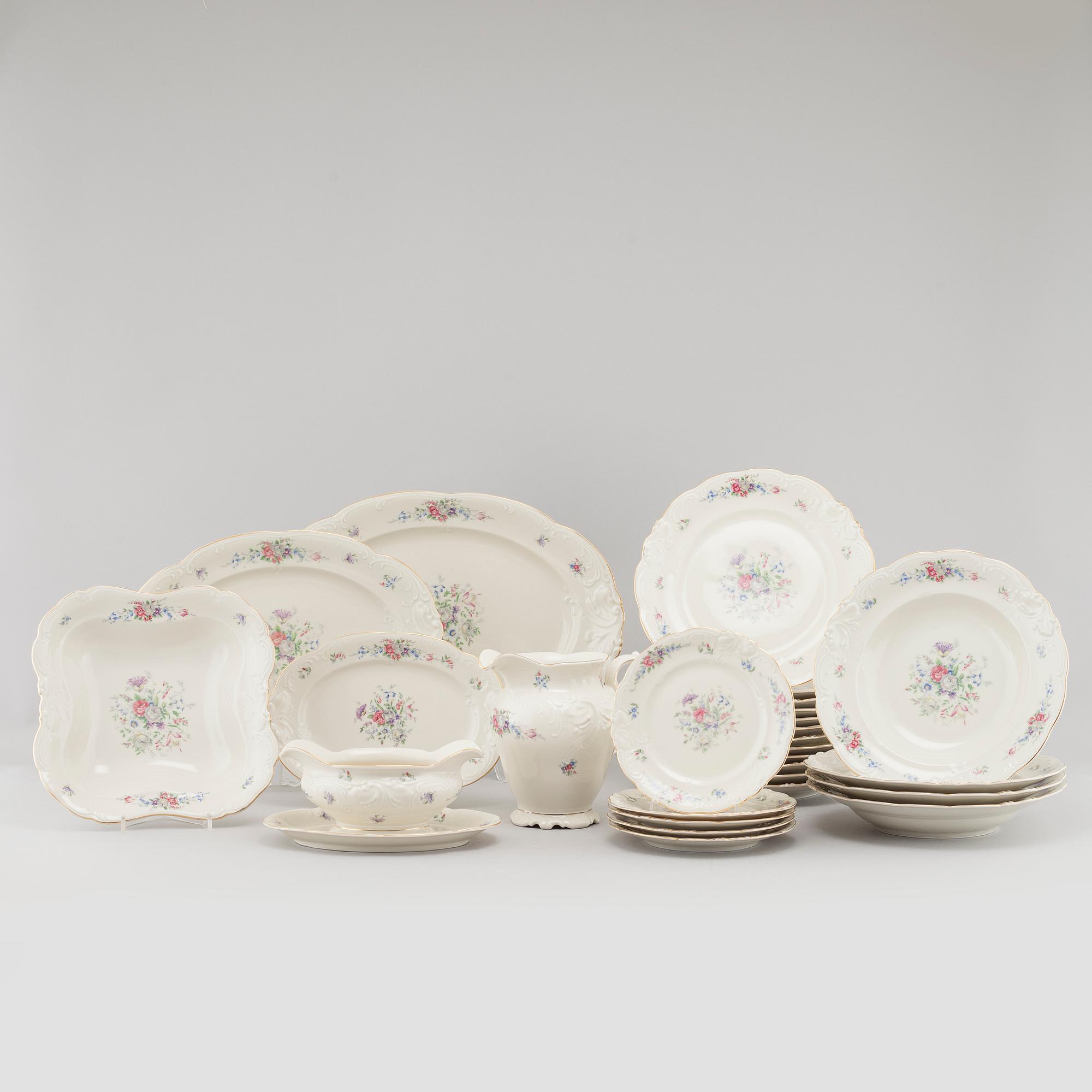 A set of 55+1 pieces dining ware from KPM, 20th century.