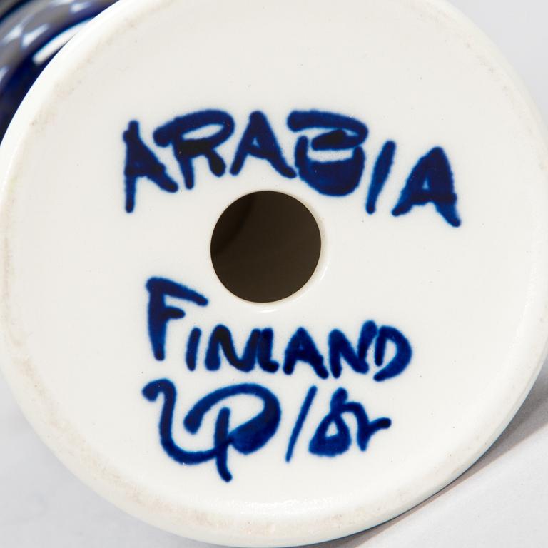 Ulla Procopé, a 46-piece set of 'Valencia' porcelain dinnerware for Arabia.