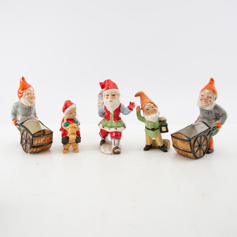 A collection of gnomes 41 pcs 20th century.