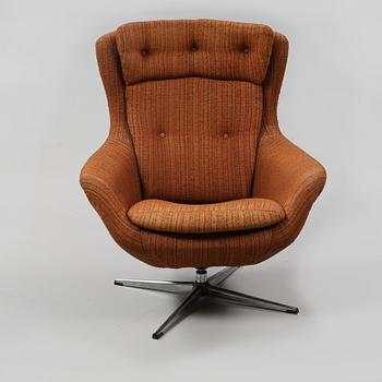 SNURRFÅTÖLJ, 1970-talet.