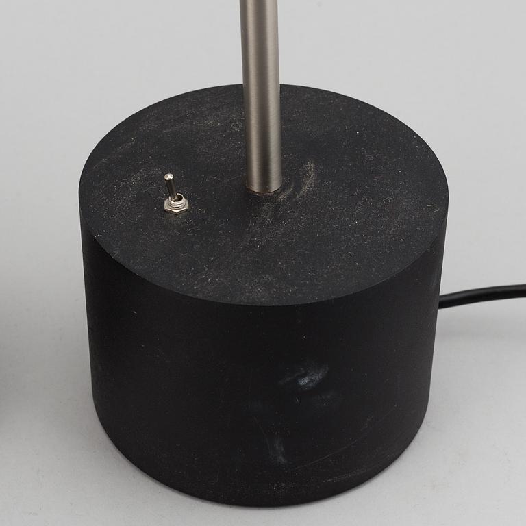 A pair of 'Suma' table lamps by Santa & Cole.