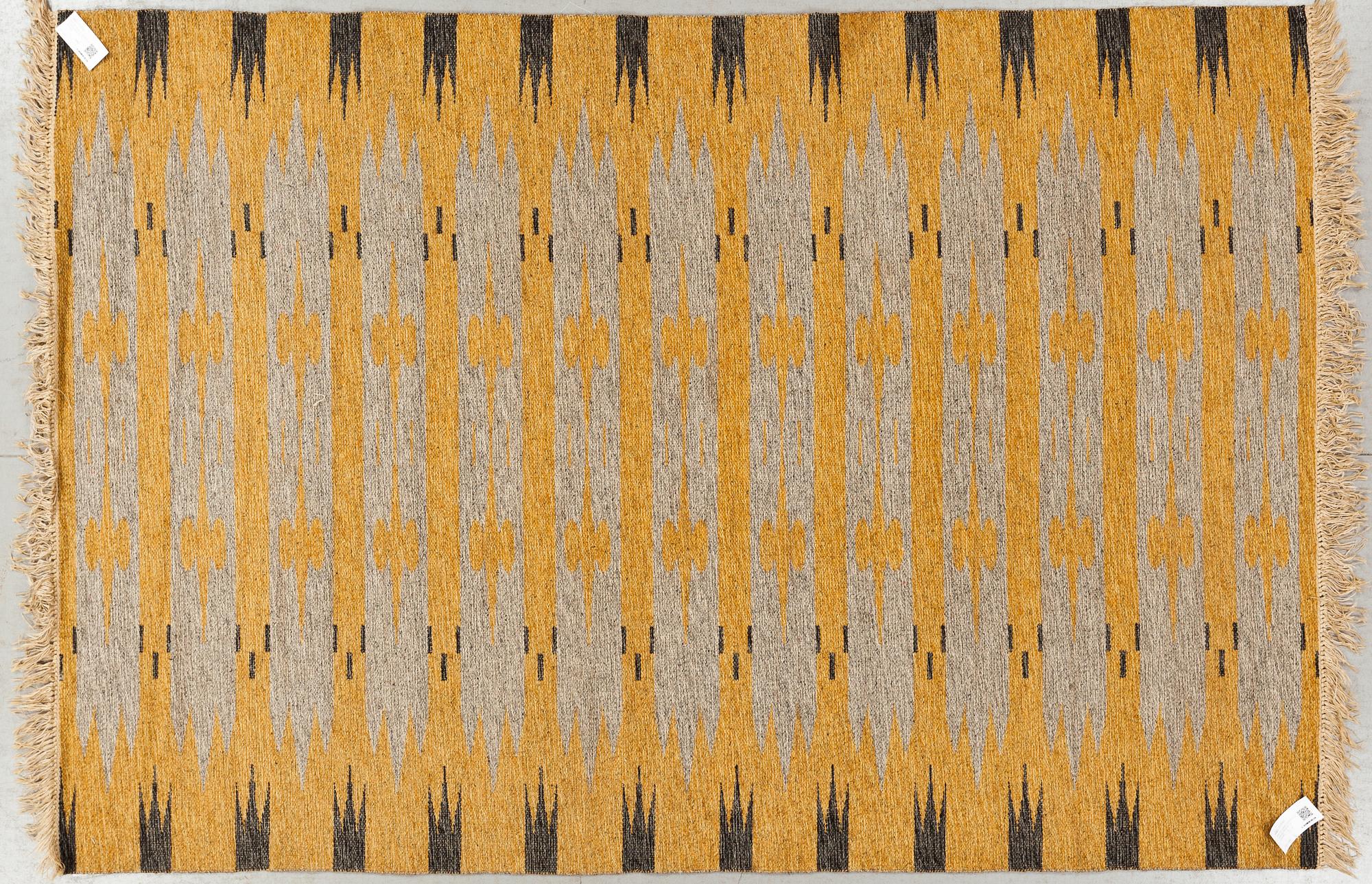 MATTA, rölakan, dubbelvävd, omkring 1940-50. Ca 234x160.