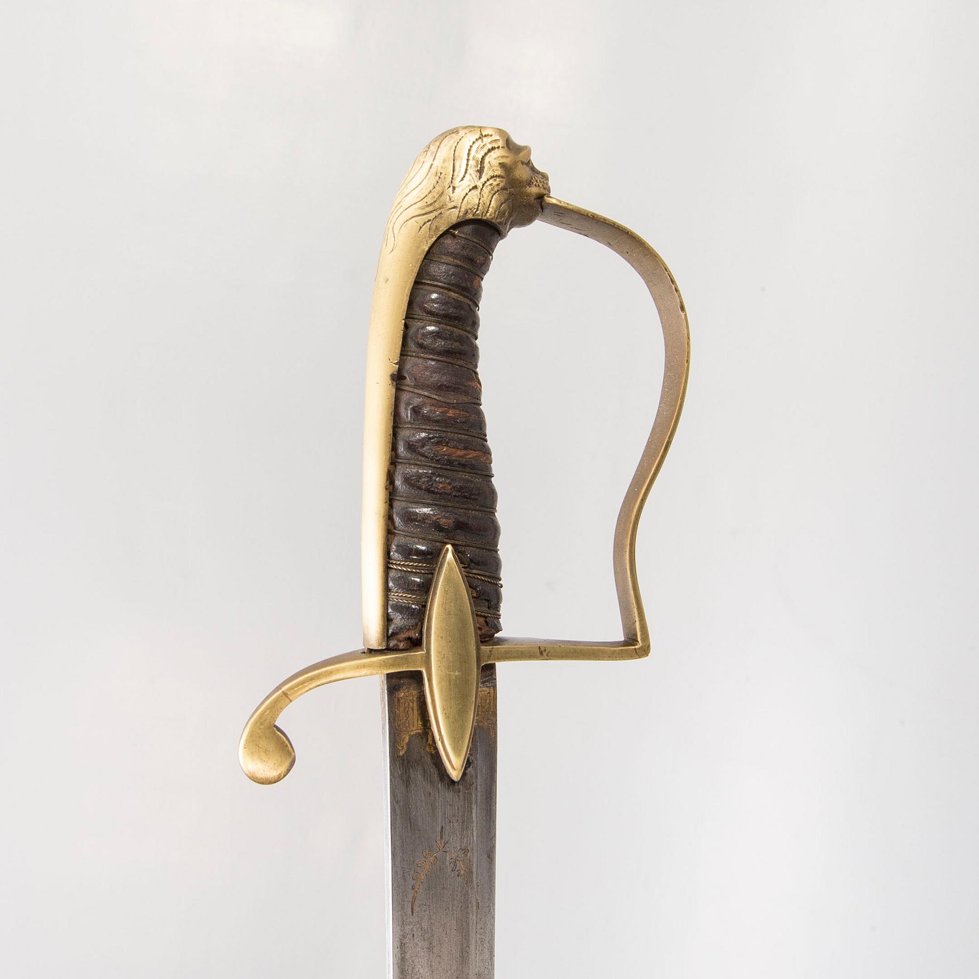 A French Husar officer sword around 1800-1810.