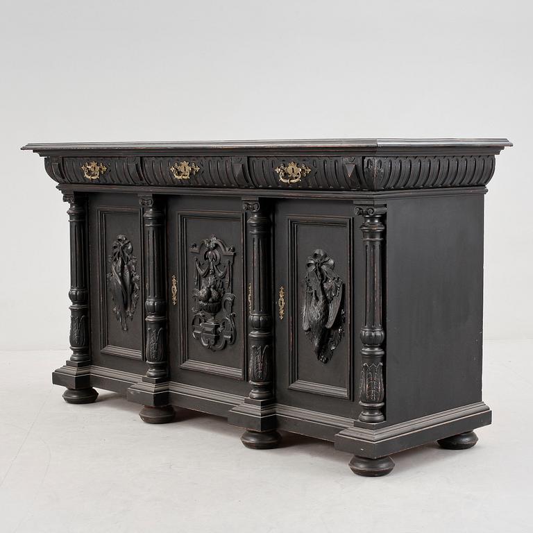 SKÄNK / SIDEBOARD, nyrenässans, 1800-talets slut.