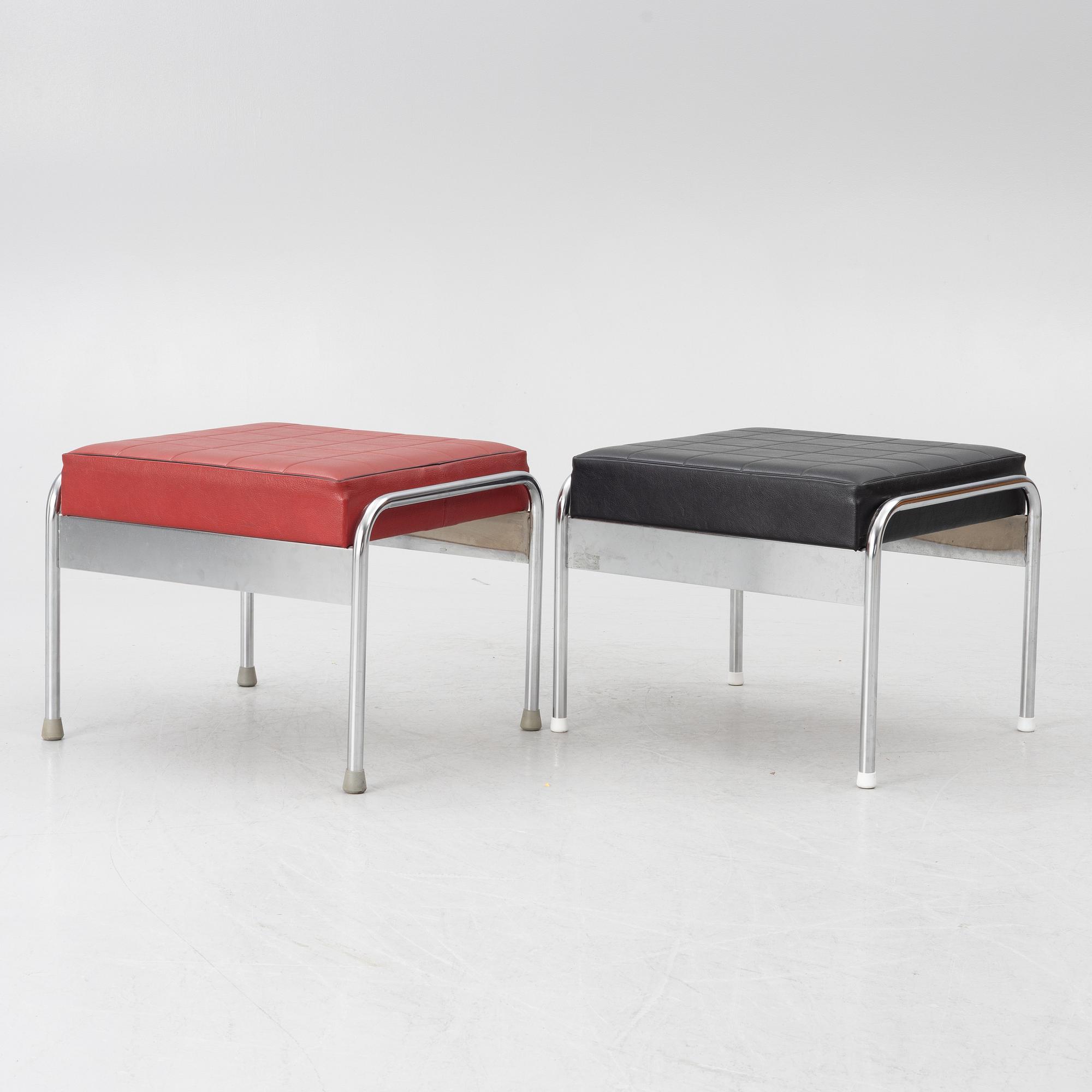 Pallar, 2 st, 1900-talets andra hälft.