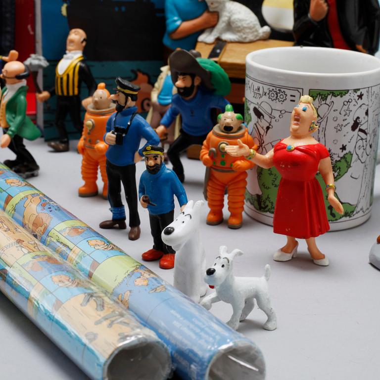 TIN TIN, parti, bl a affischer och figurer, 1900-talets andra hälft.