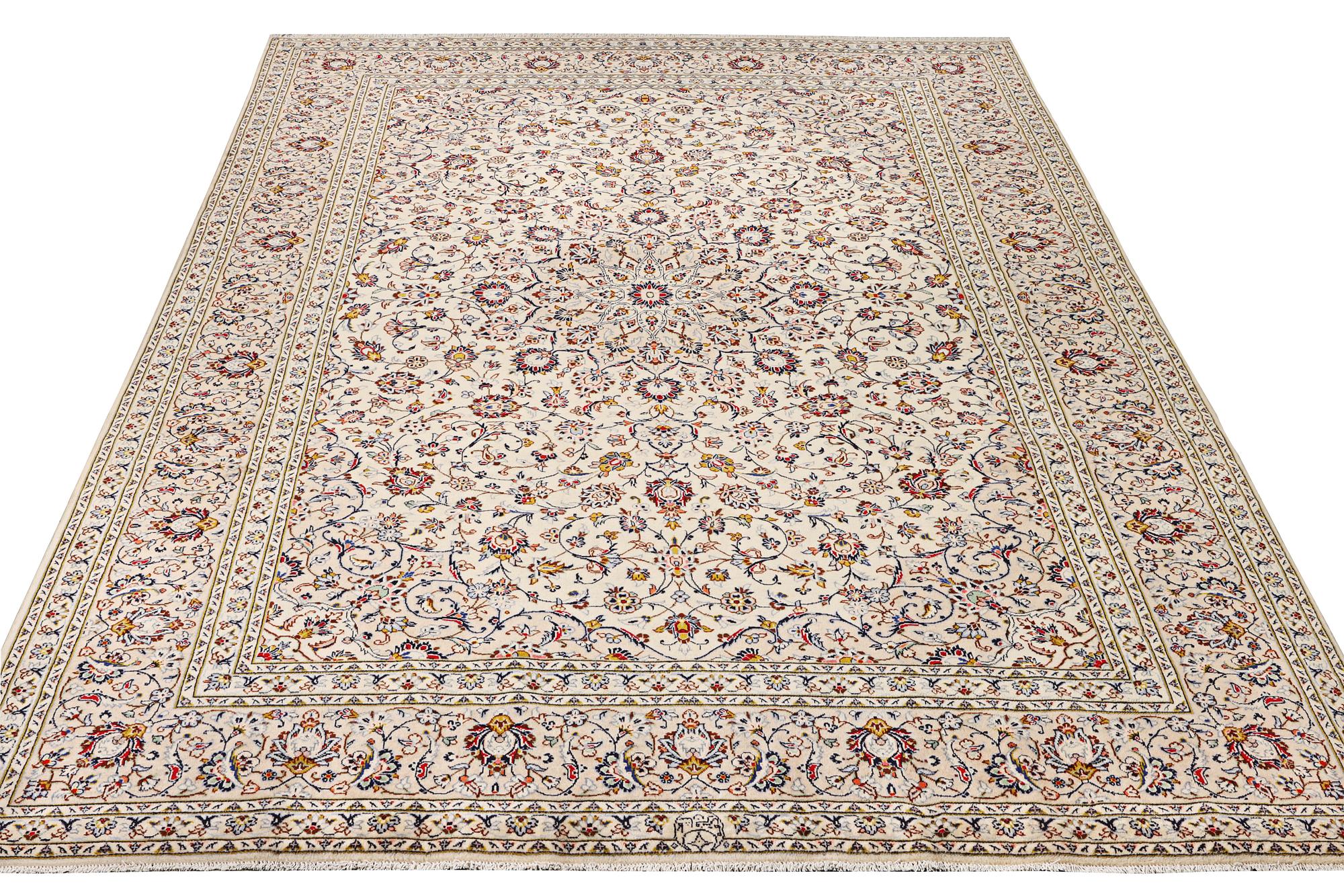 A Keshan carpet, c. 342 x 240 cm.