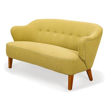 Flemming Lassen, a sofa, manufactured by Asko 1952-1956.