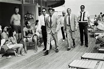 197. Terry O'Neill, "Frank Sinatra, Miami Beach, 1968".