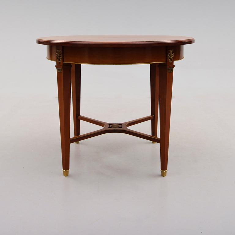 BORD, gustaviansk stil, 1900-talets första hälft.