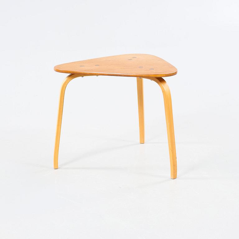 YNGVE EKSTRÖM, a table, model "Krok", ESE-Möbler AB, Vaggeryd, designed in 1953.