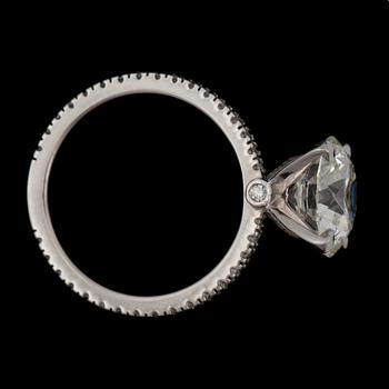 A diamond, 4.10 cts H/VS2, ring.