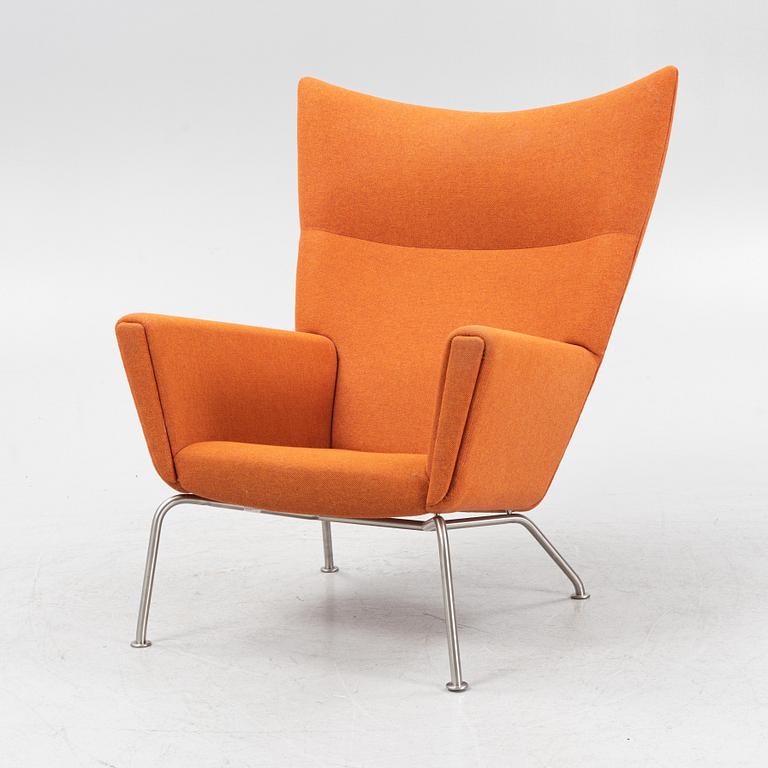 Hans J. Wegner, fåtölj, Wing chair" modell CH445, Carl Hansen & Søn. Danmark.