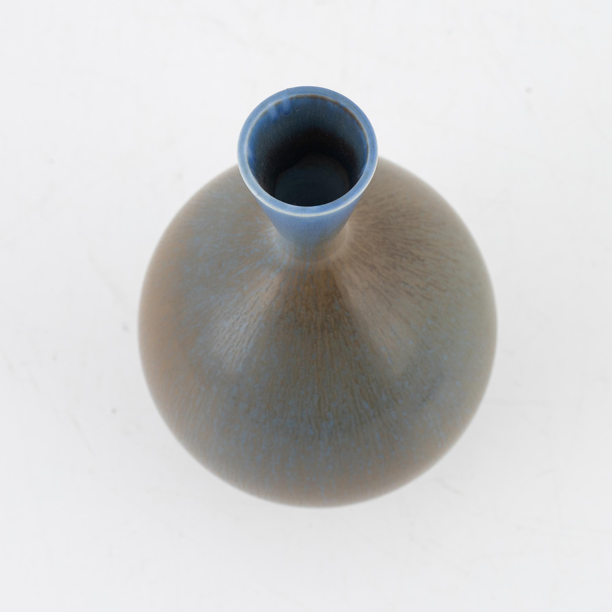 Berndt Friberg, a vase, Gustavsbergs studio, 1965.