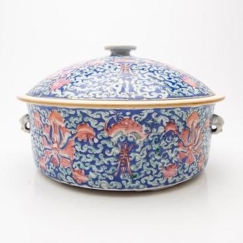 Parti porslin, 5 delar, Kina, 18/1900-tal.
