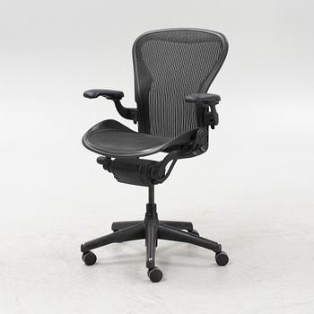 Don Chadwick/Bill Stump, skrivbordsstol, "Aeron", Herman Miller.