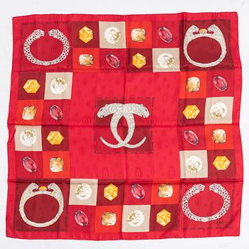 Cartier, scarf.