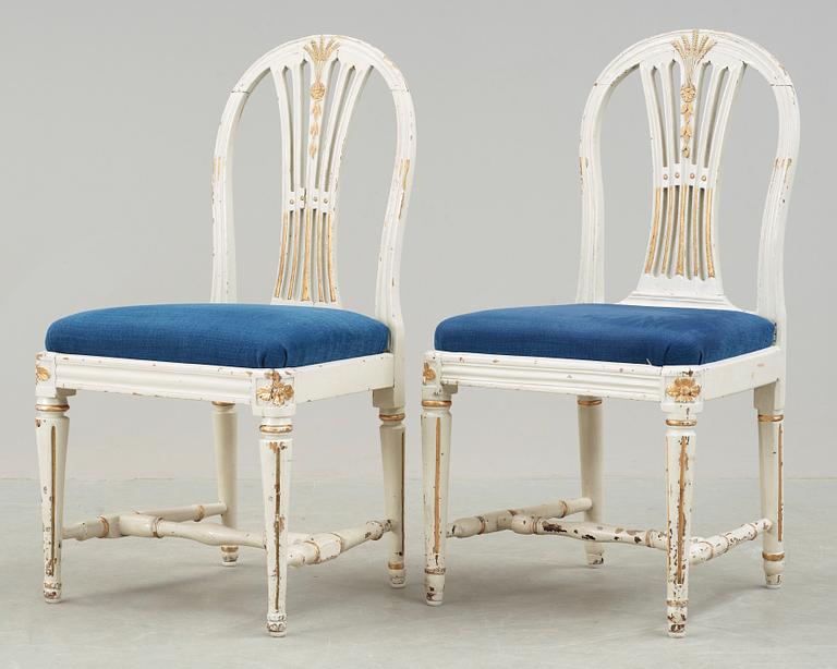 STOLAR, ett par, gustavianska, 1700-talets slut.